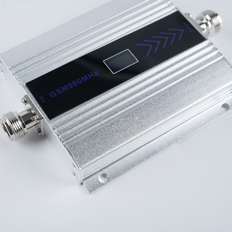 塔河家用单频手机信号增强器100㎡